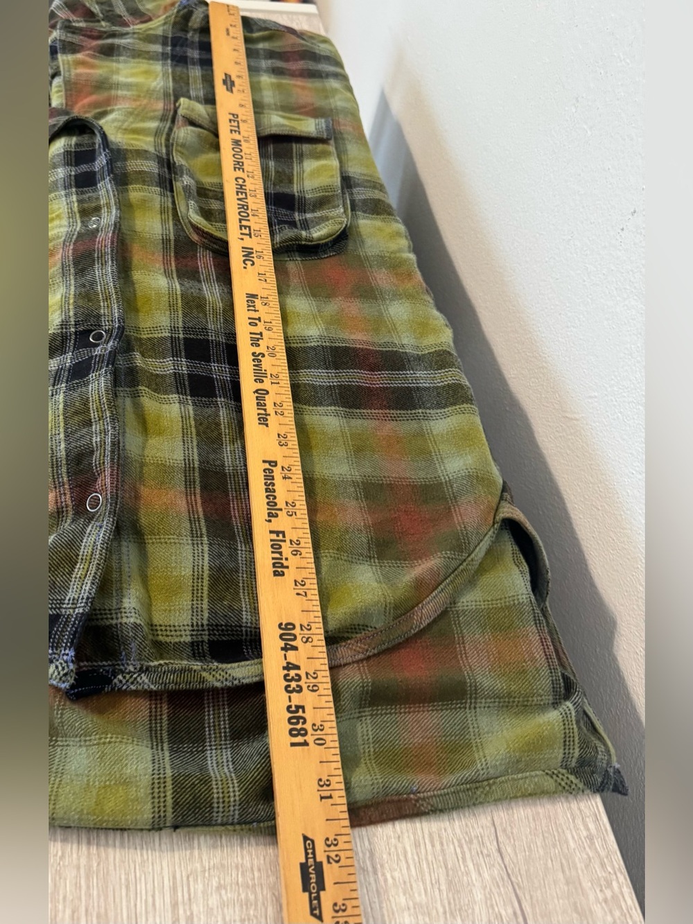 We The Free Izzie Cargo Shirt Plaid Flannel Shacket Grunge Oversized Olive Large - Picture 8 of 11